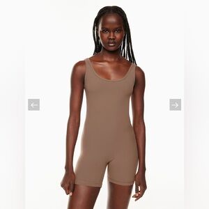 TNA Life - Shake it romper 5’ shorts